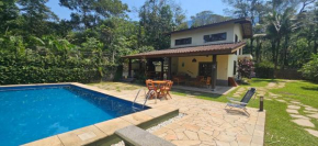 Casa da Josie em Maresias com piscina no pé da Mata Atlântica - 4 quartos